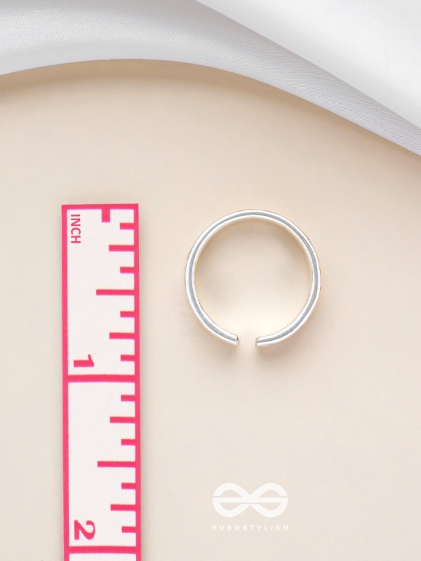 TULIP TIMES - SILVER RING (ADJUSTABLE)