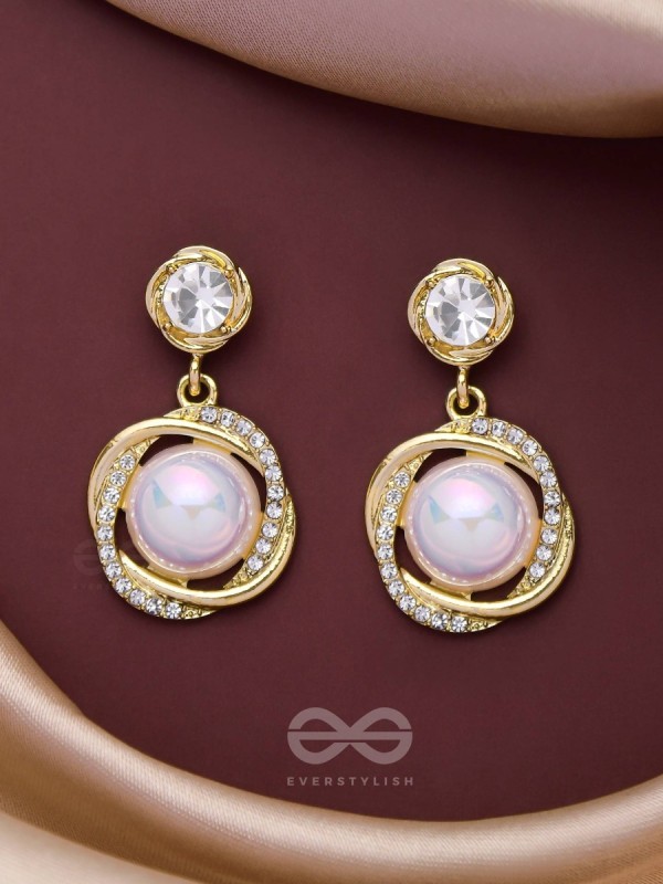 THE MERMAID'S PEARL - GOLDEN EMBELLISHED EARRINGS