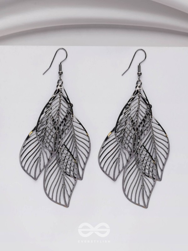 LEAF ME BREATHLESS - SILVER STATEMENT EARRINGS