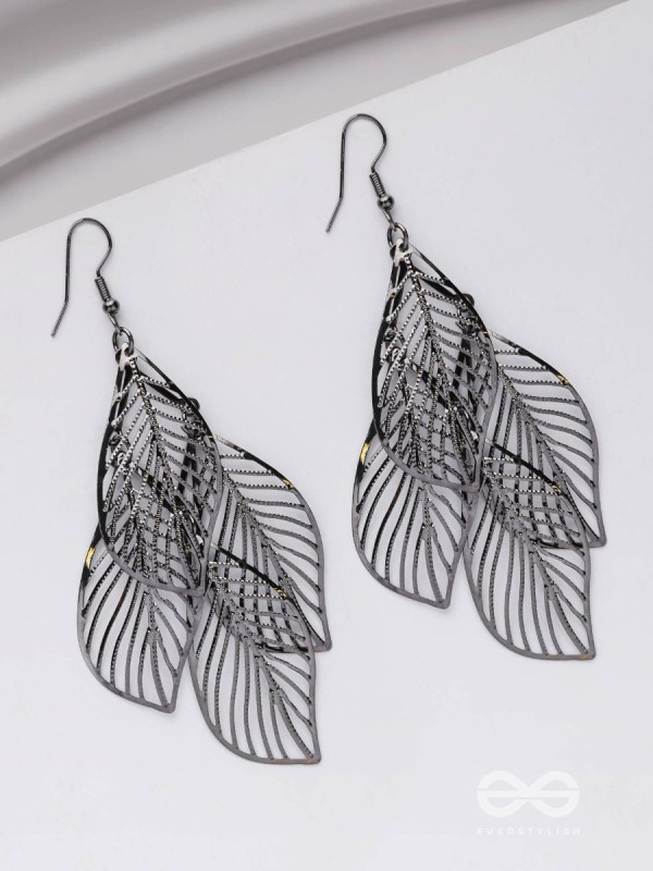 LEAF ME BREATHLESS - SILVER STATEMENT EARRINGS