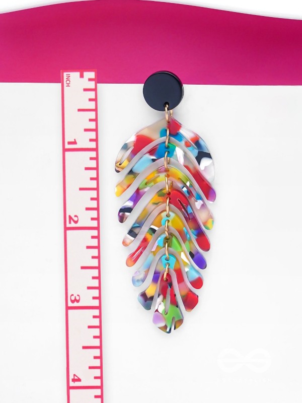 THE TROPICAL LEAFLETS - MULTICOLOR ACRYLIC EARRINGS