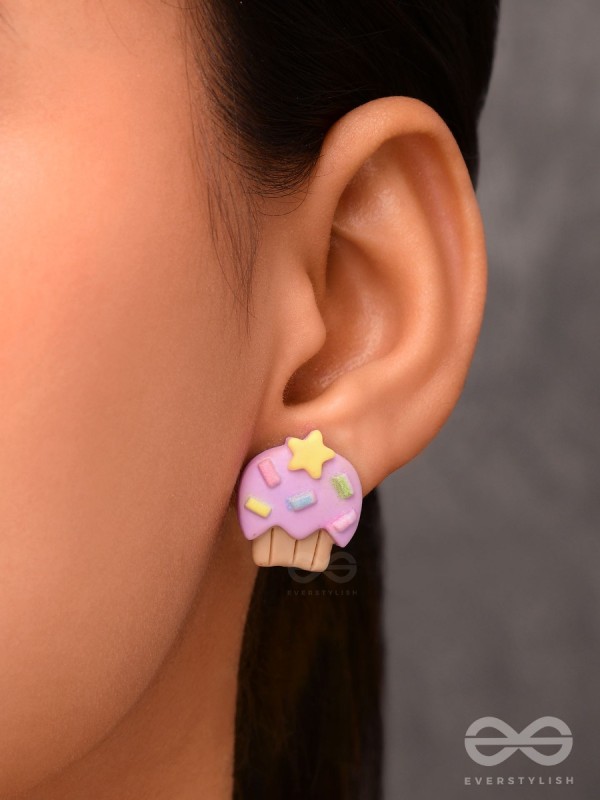 SUGARHUG & SNUGGLES - MISMATCHED ACRYLIC EARRINGS
