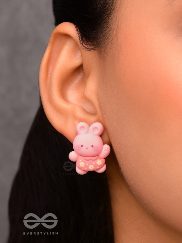 SNUGGLES & SWEETS - MISMATCHED ACRYLIC EARRINGS