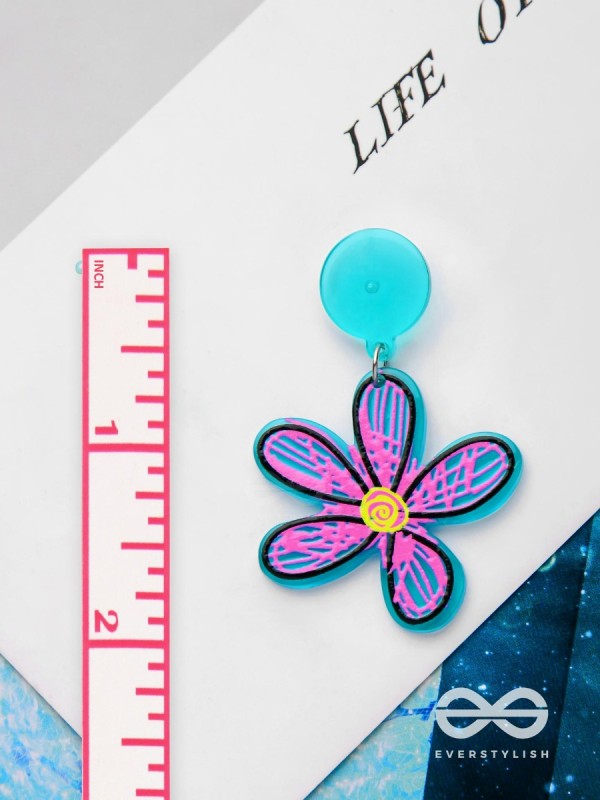 LITTLE ARTIST LILY - CASUAL ACRYLIC EARRINGS (BLUE)