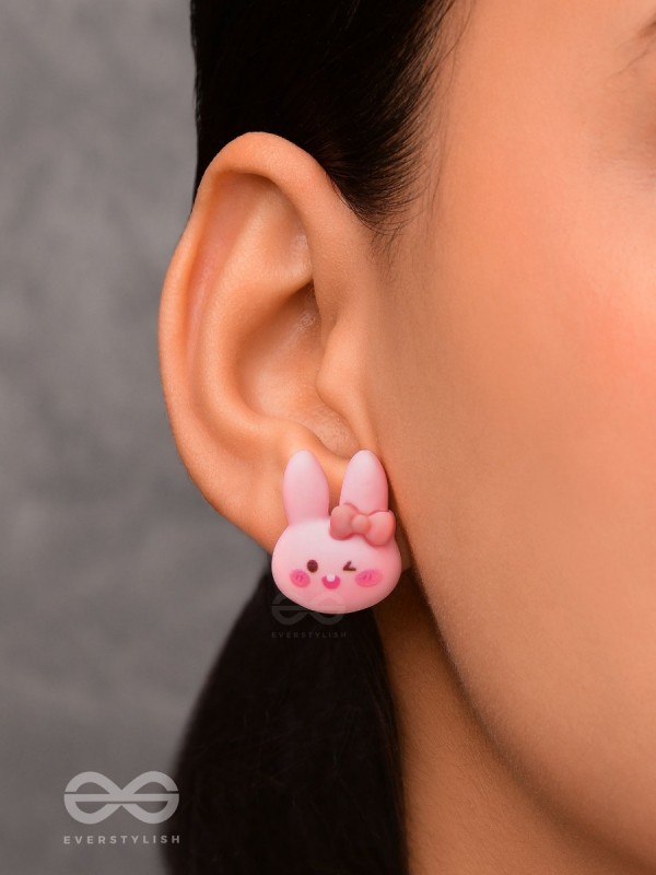 HOPS 'N HUES - MISMATCHED ACRYLIC EARRINGS