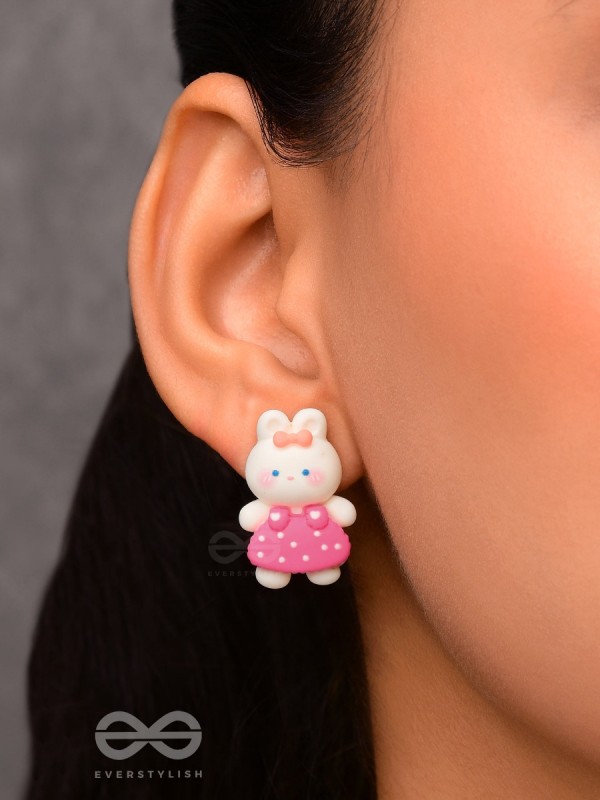 DONUT DARLINGS - MISMATCHED ACRYLIC STUD EARRINGS