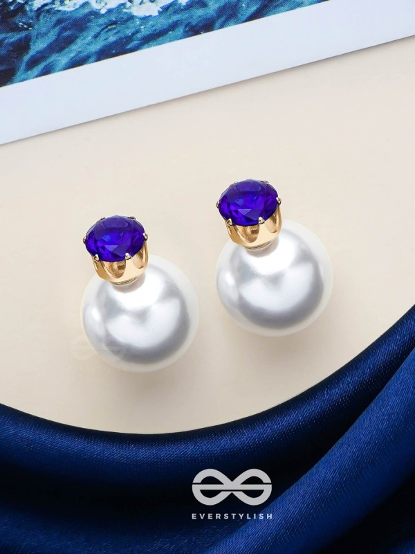 A MYSTIC PEARL - GOLDEN EMBELLISHED EARRINGS (DARK BLUE)