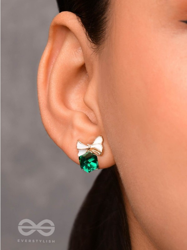 MINGLING MARVELS - GOLDEN AND GREEN EMBELLISHED STUD EARRINGS