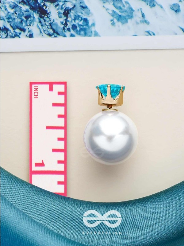 A MYSTIC PEARL - GOLDEN EMBELLISHED EARRINGS (LIGHT BLUE)