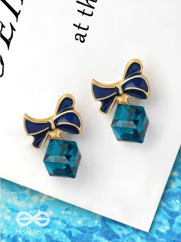 MINGLING MARVELS - GOLDEN AND BLUE EMBELLISHED STUD EARRINGS