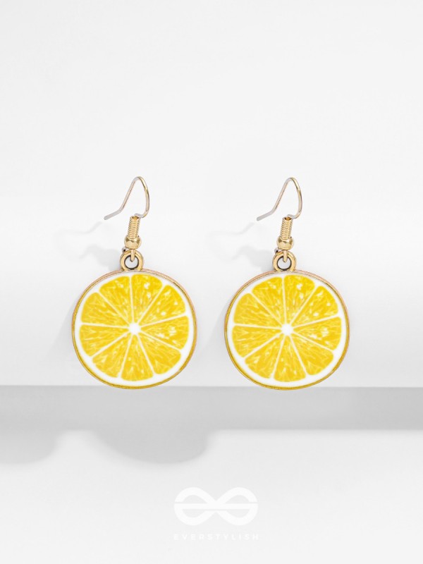 THE SOUR SPLASH - GOLDEN EMBELLISHED EARRINGS