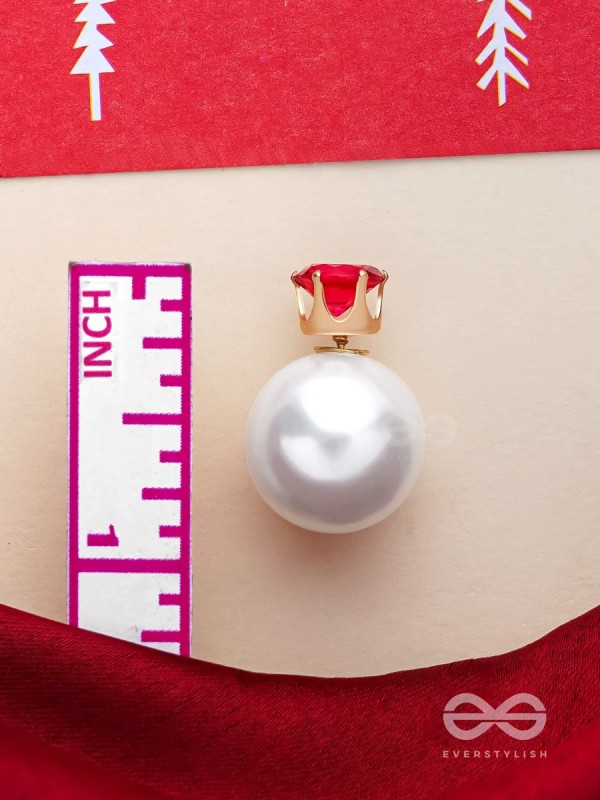 A MYSTIC PEARL - GOLDEN EMBELLISHED EARRINGS (MAGENTA)