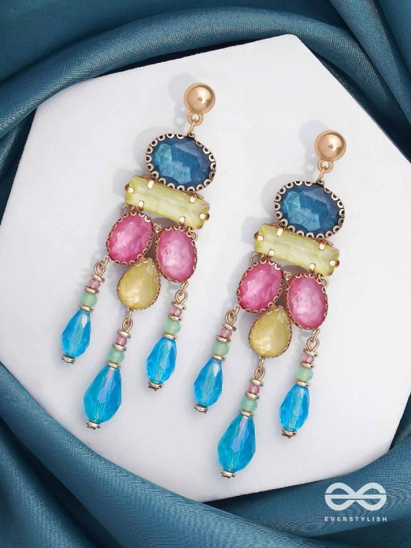 The Bright Delight - Golden Embellished Earrings