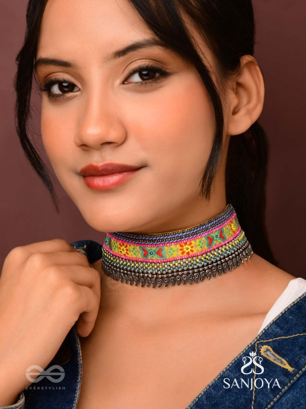 Aatpavat - The Sunlit Field - Resham And Beads Hand Embroidered Oxidised Lace Choker Neckpiece