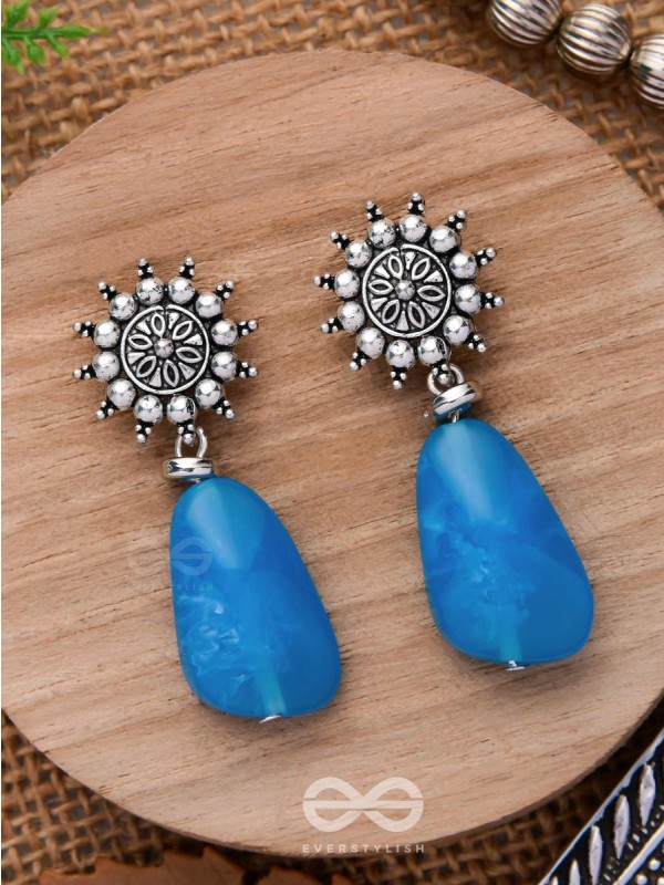 Oath Of The Sky- Stone Oxidised Earrings