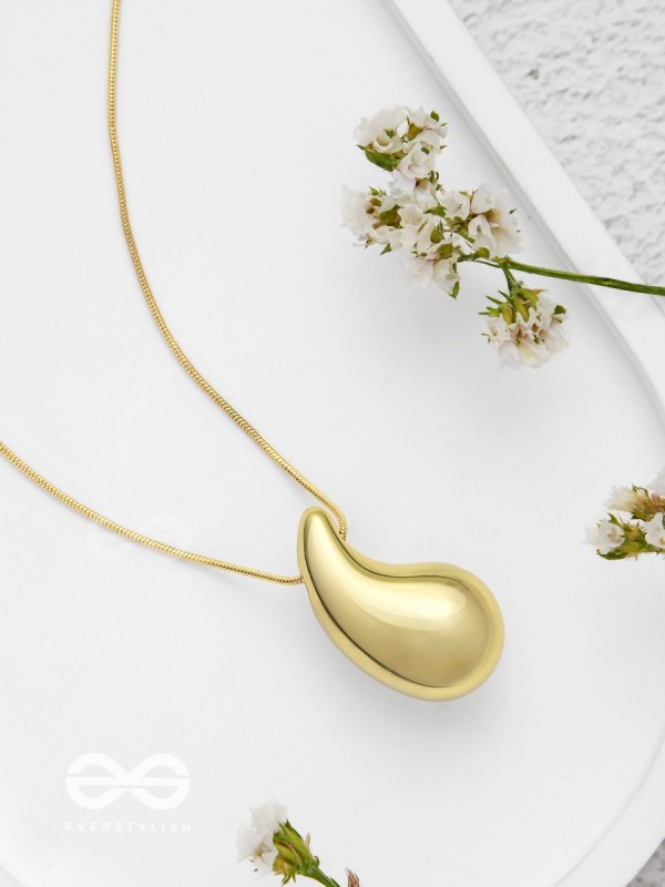 Radiant Raindrop - Statement Golden Pendant With Anti-Tarnish Coating