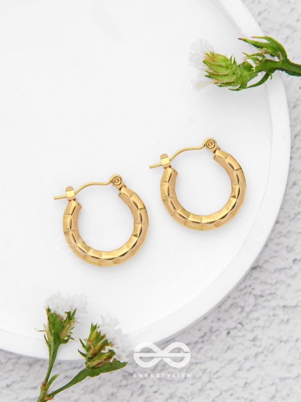Celestial Halos - Golden Stainless Steel Earrings With Anti-Tarnish Coating