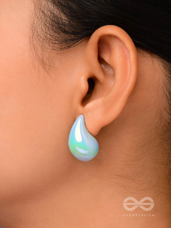 Glitter Drops - Holographic Acrylic Earrings (Light Blue)