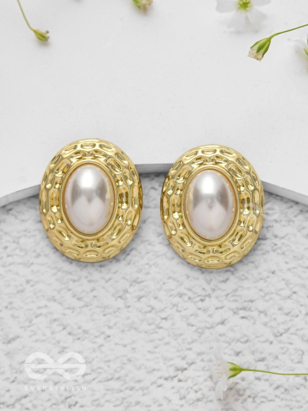 Gilded Pearls - Golden Earrings