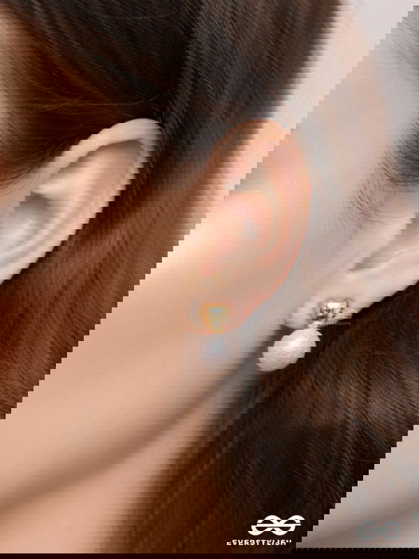 Heart's Delight - Golden Earrings