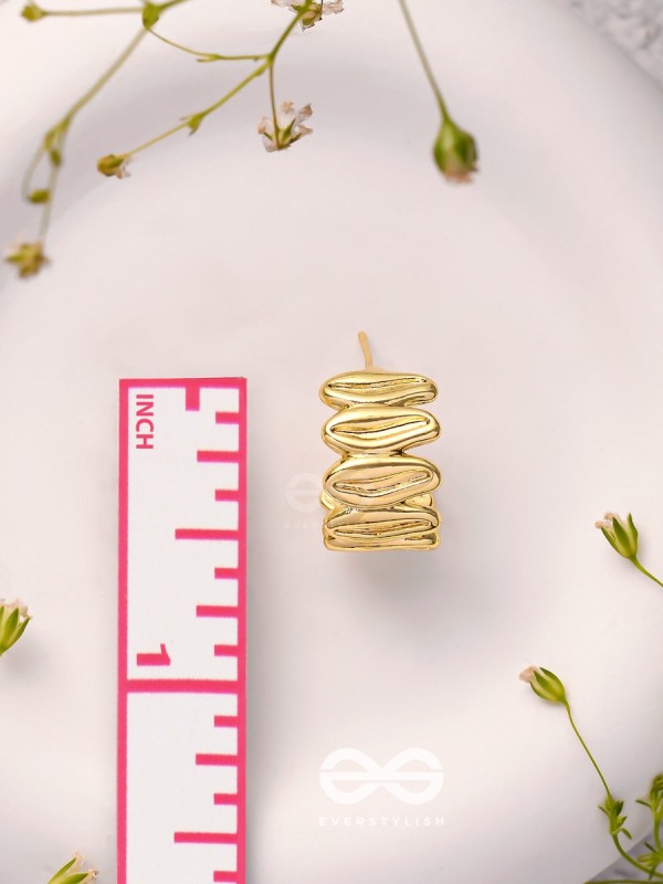 Miniature Seashells - Golden Earrings