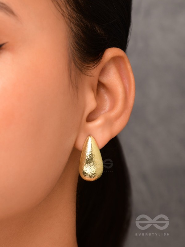 Droplet Delights - Golden Earrings