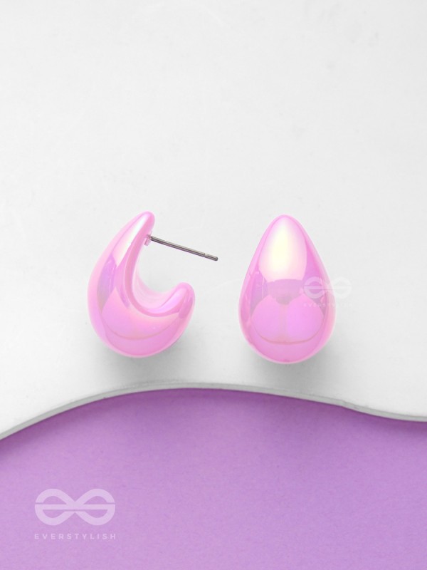 Shining Crescents - Holographic Acrylic Earrings (Pink)