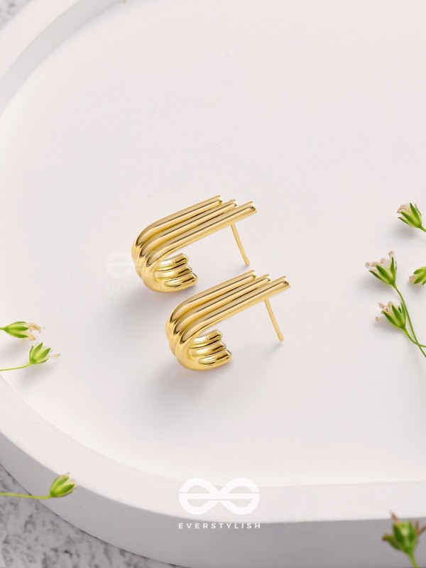 Brilliant Beams - Golden Earrings