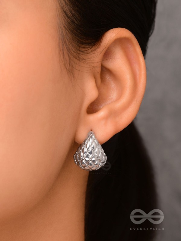 Moonlit Scales - Silver Earrings