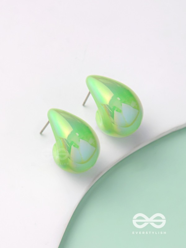 Shining Crescents - Holographic Acrylic Earrings (Green)