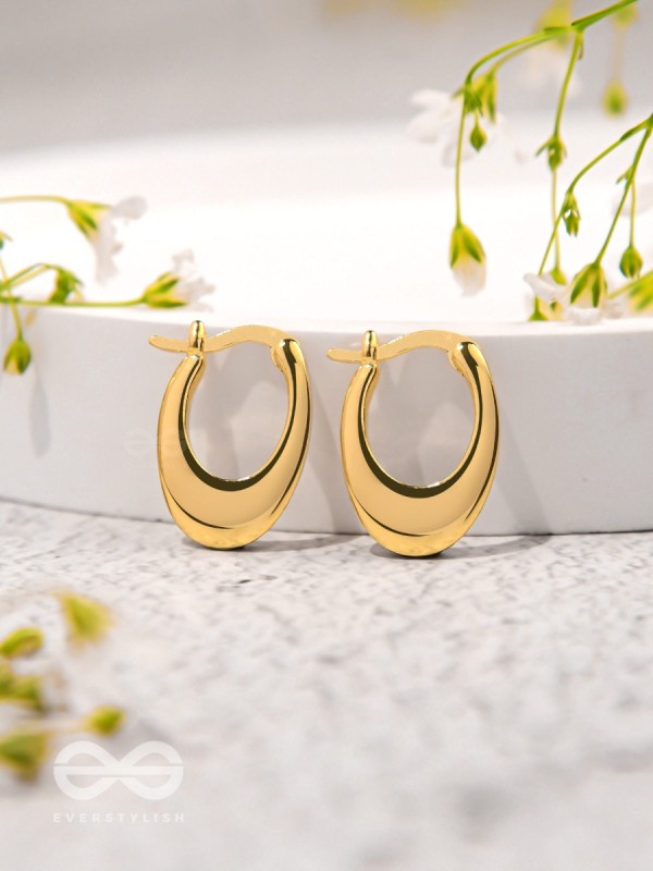 Serenity Feels - Golden Earrings