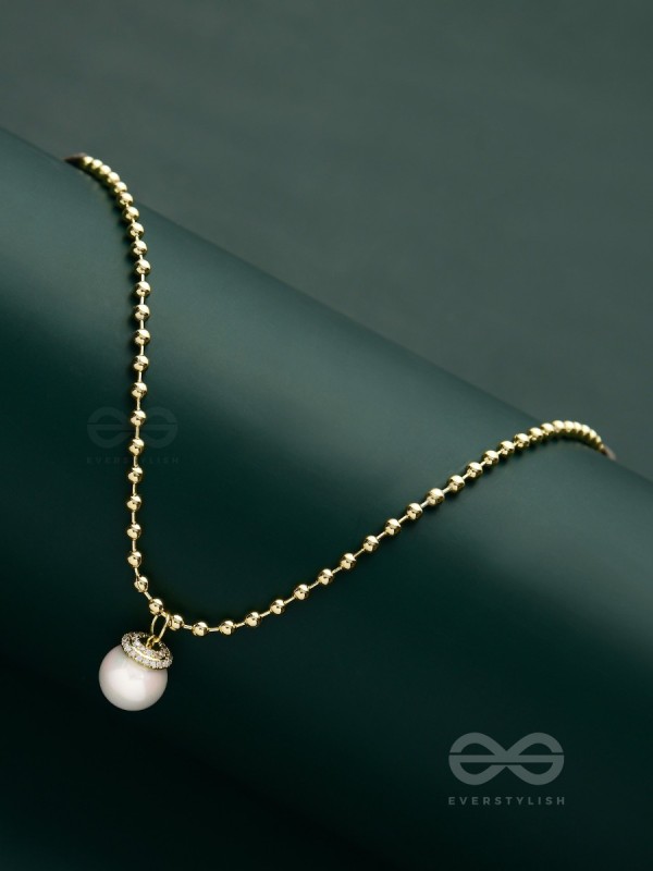 Darling Droplet - Pearl  Pendant