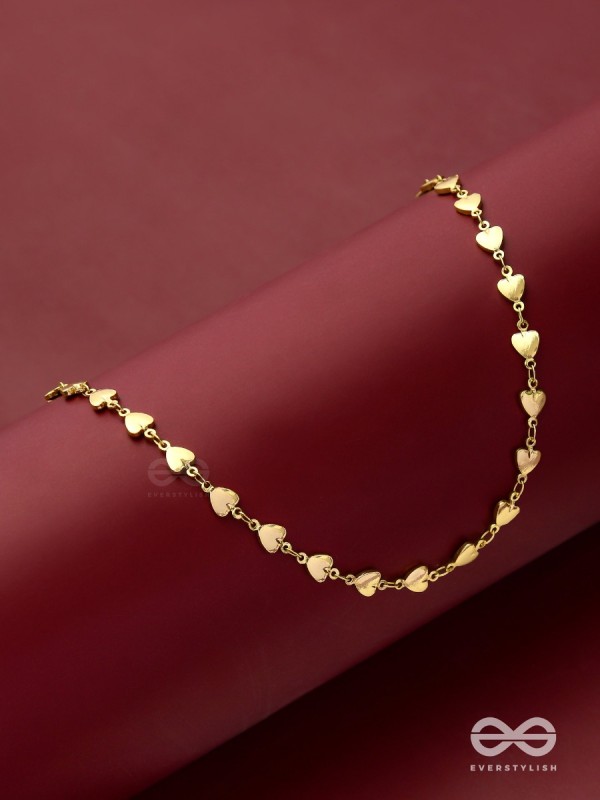 Enchanted Lover - Golden Necklace With Anti-Tarnish Coating