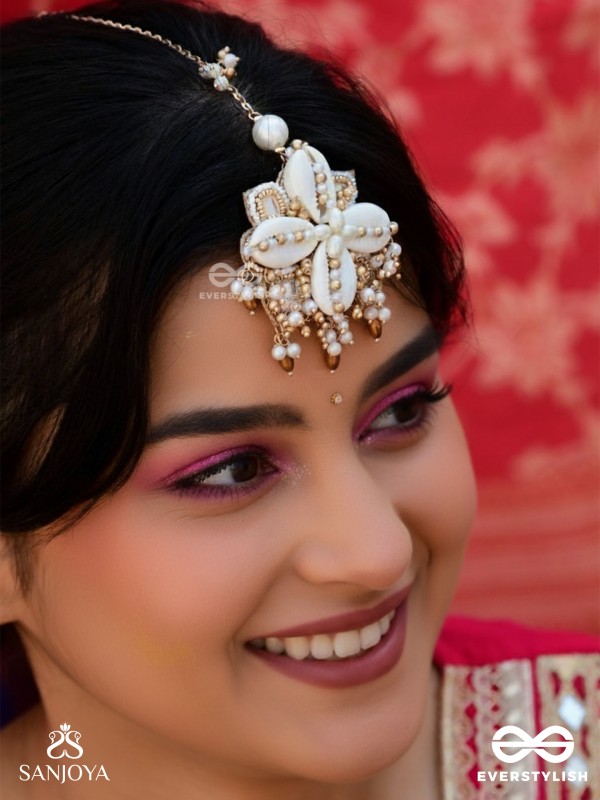 Jalkam- The Shell Cluster- Mirrors, Shells And Beads Hand Embroidered Maangtika