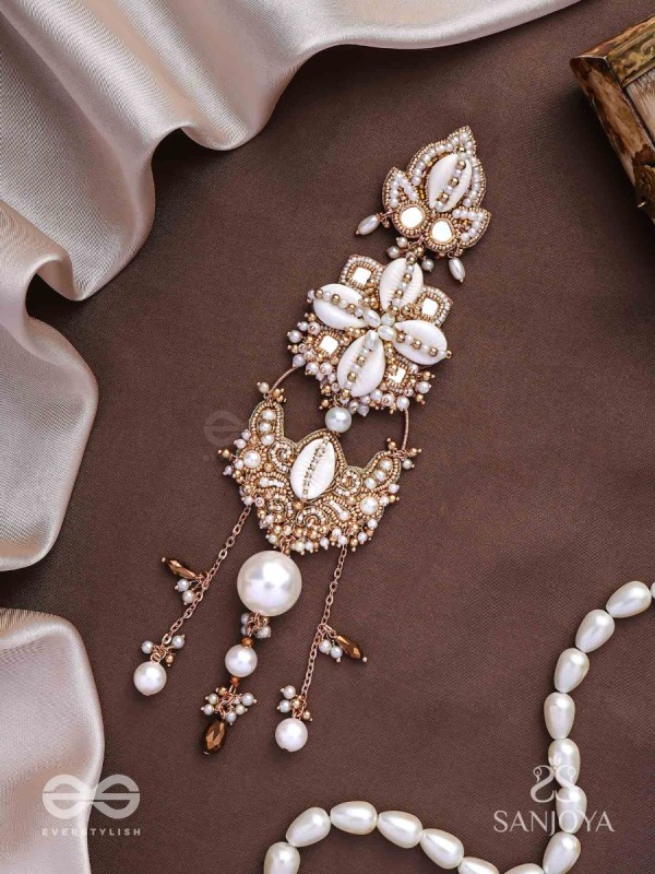 Grathan - The Delicate Intricacy - Mirrors, Shells, Beads And Pearls Hand Embroidered Hair Accessory