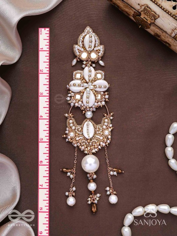 Grathan - The Delicate Intricacy - Mirrors, Shells, Beads And Pearls Hand Embroidered Hair Accessory