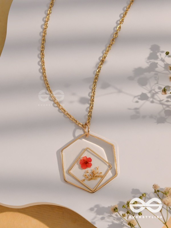 The Flower Of Confession - Pressed Flower Resin Pendant With Anti-Tarnish Coating