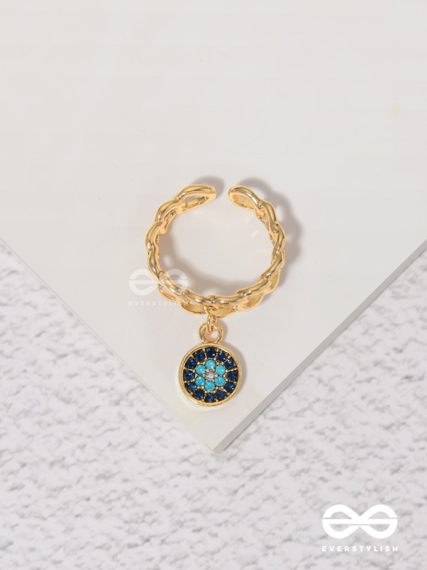 The Sapphire Lights - Golden Embellished Charm Ring (Adjustable) 