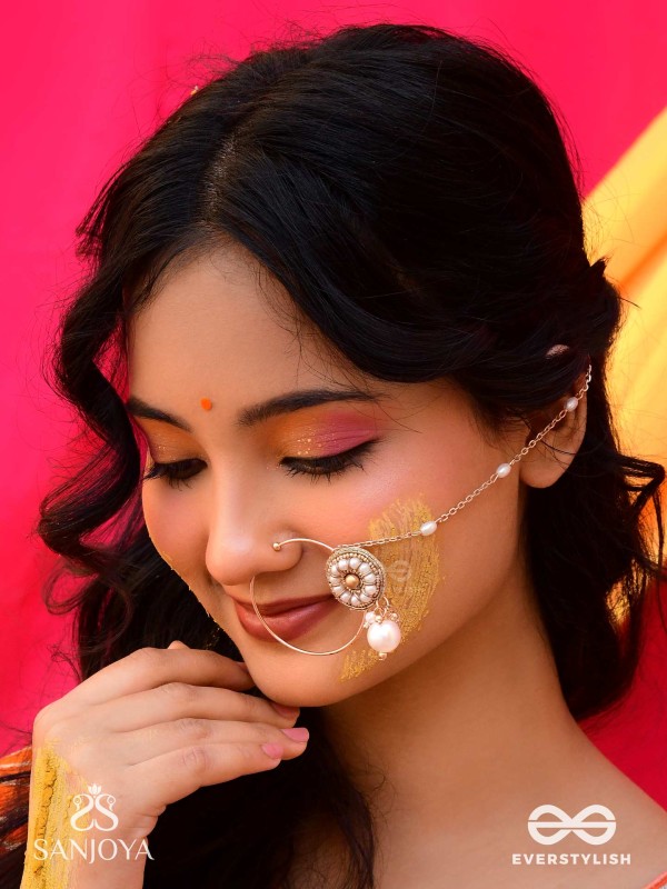 Vimrigvan - The Pristine Charm - Pearls And Beads Hand Embroidered Nath (Non-Piercing)