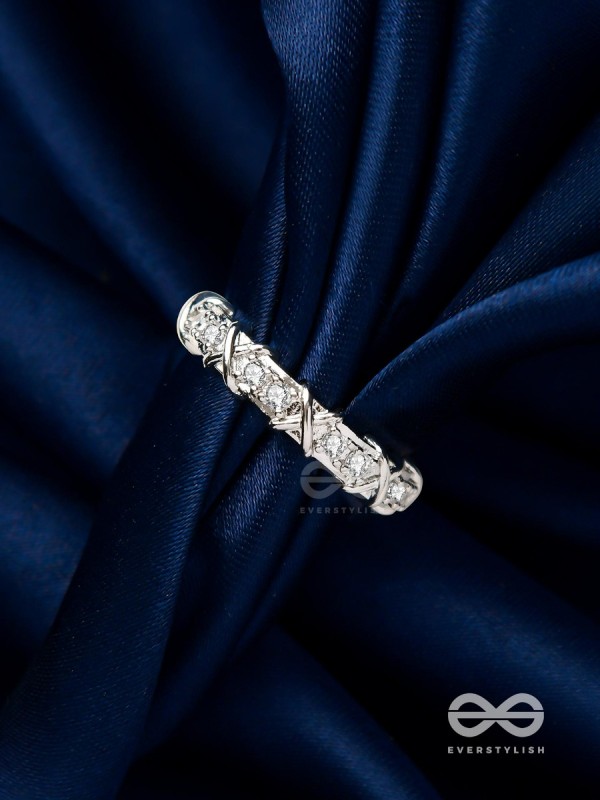 The Winter Frost - Silver Cubic Zirconia Ring (Adjustable)