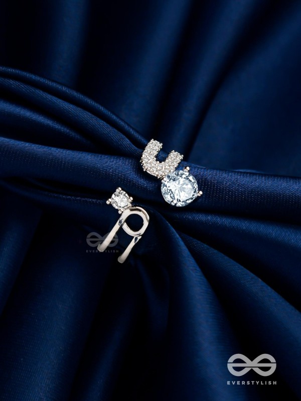 The Dreamy Dazzle - Silver Cubic Zirconia Ring (Adjustable)