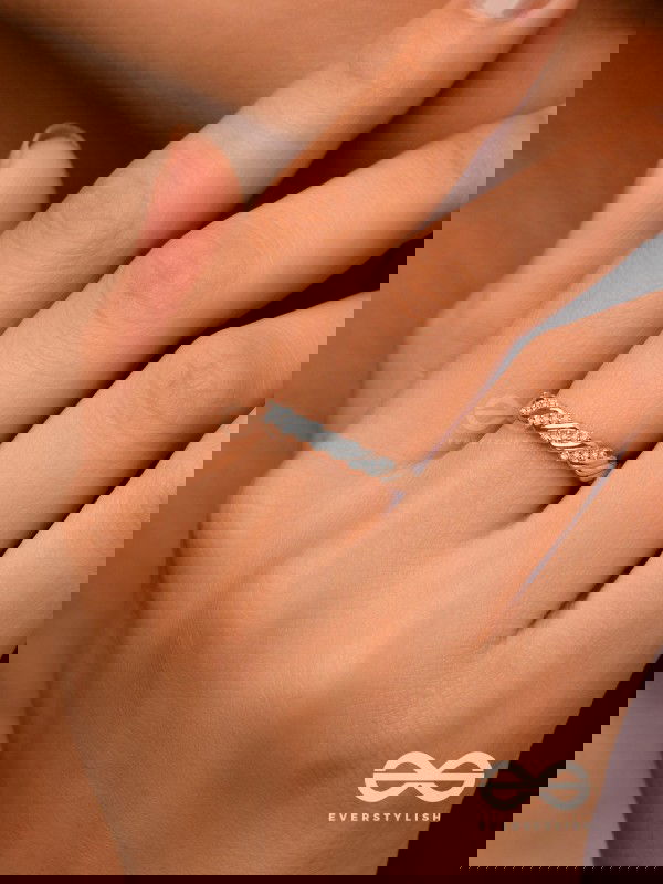 The Twisted Tales - Silver Cubic Zirconia Ring (Adjustable)