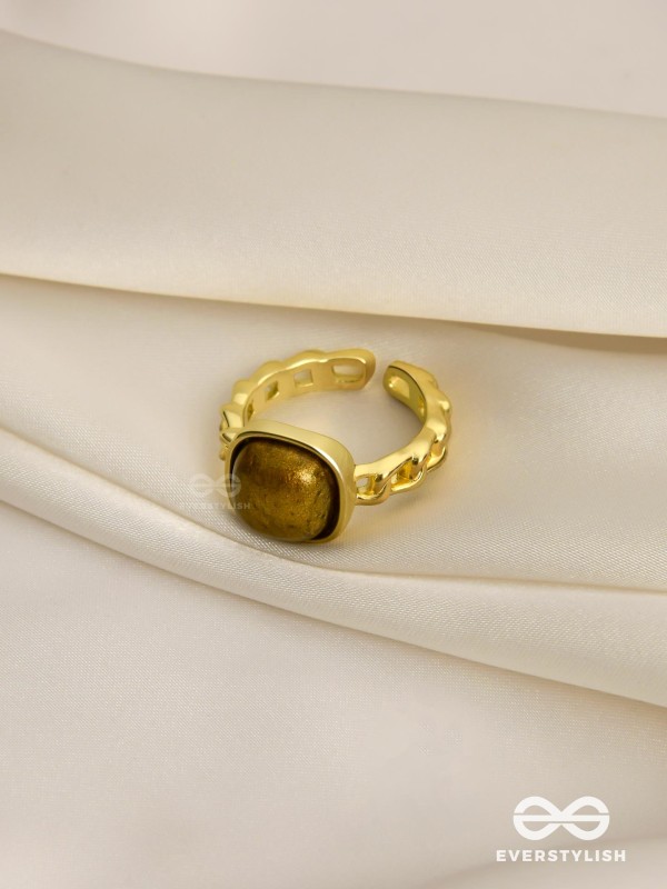 The Cocoa Charisma - Golden Ring (Adjustable)