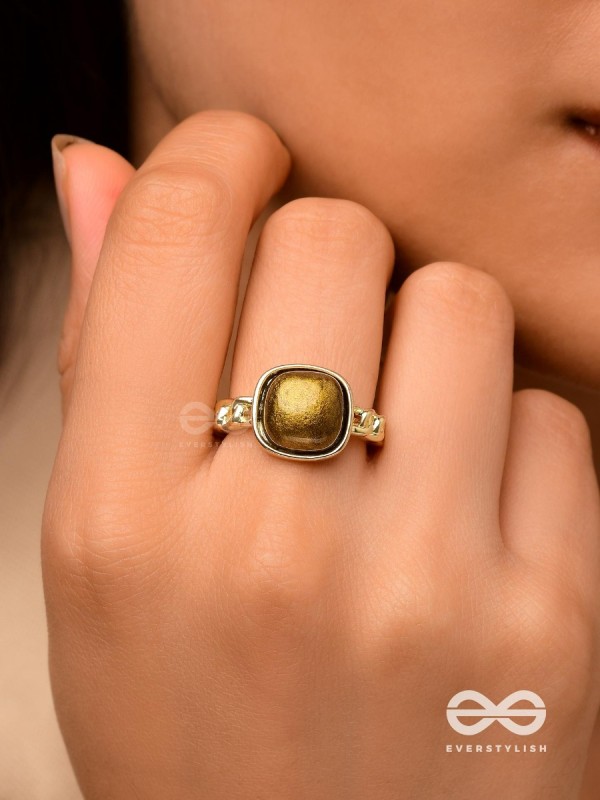 The Cocoa Charisma - Golden Ring (Adjustable)
