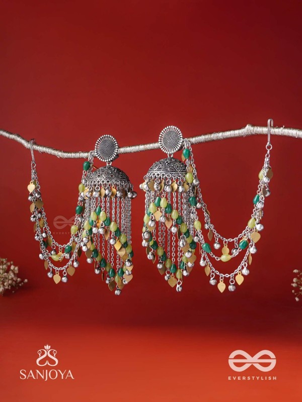 Girayah - Souvenirs Of The Nature - Beads And Glass Drops Hand Embroidered Oxidised Chain Earrings