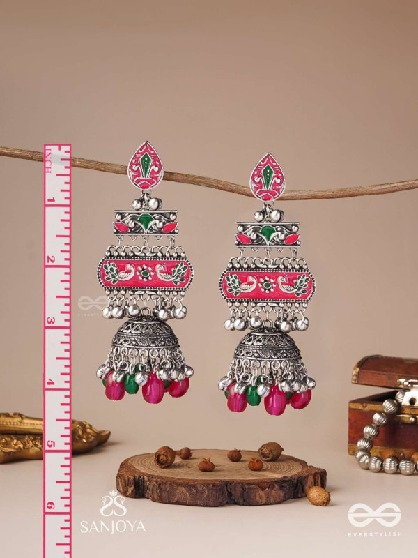 VAJRASHRINGARA-DIAMOND ADORNMENT-ENAMELLED OXIDISED MOTIFS SET ON SILVER METALWORK, EMBELLISHED WITH GLOSSY BEADS AND JHUMKAS