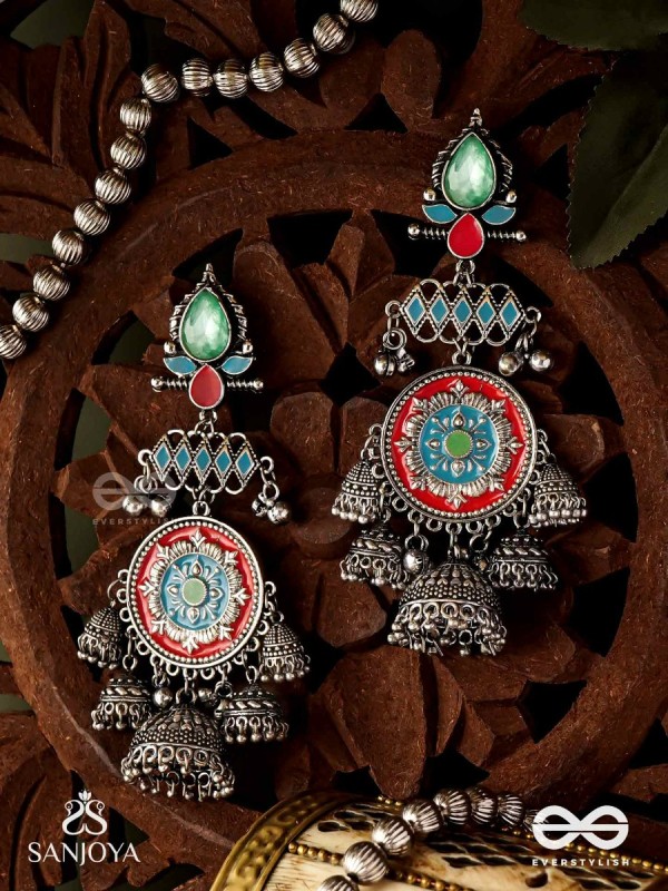  ADITYARATNA-SUN GEM- RADIANT EARRINGS WITH DETAILED METALWORK SET IN PASTEL TONE FEATURING STONE AND JHUMKAS