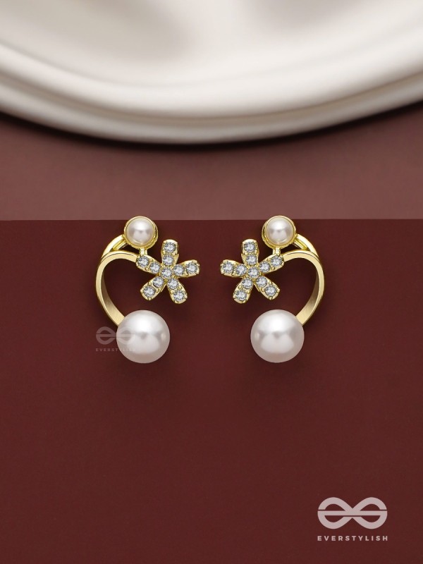 Golden crescent- Pearl studs' golden floral pattern 