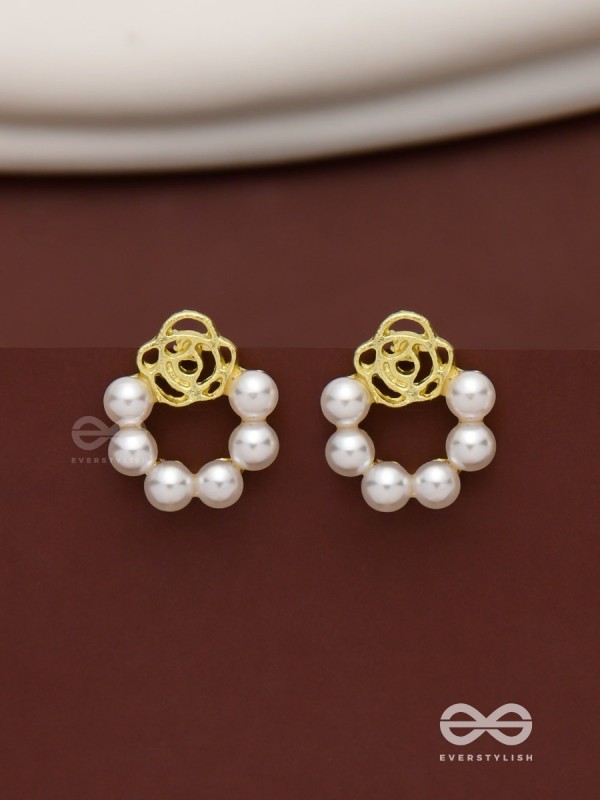 Eternal love - Golden rose studs with silver Pearls