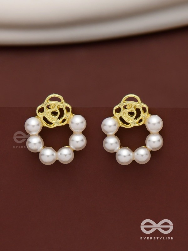 Eternal love - Golden rose studs with silver Pearls